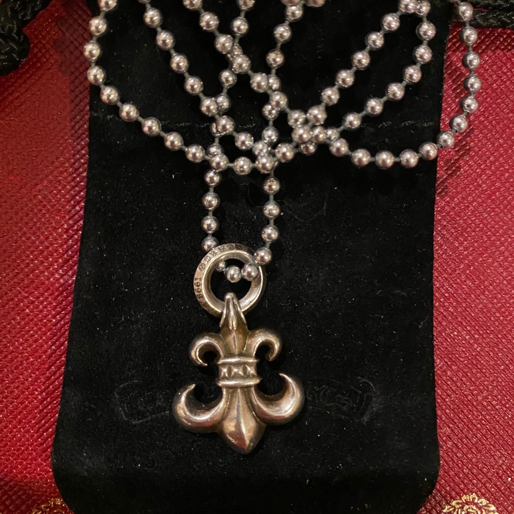 CHROME HEARTS FLER DE LIS PENDANT NECKLACE